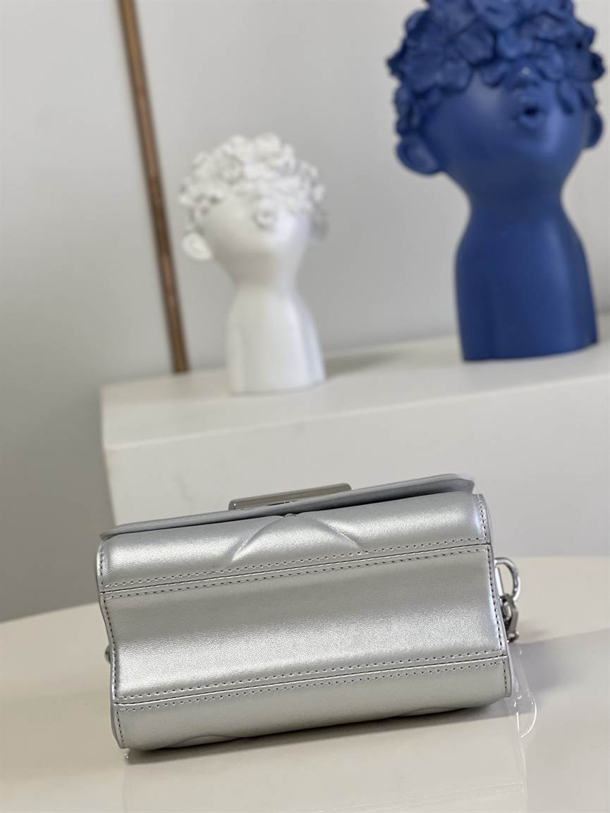 Louis Vuitton Twist MM - LHB526 - 6