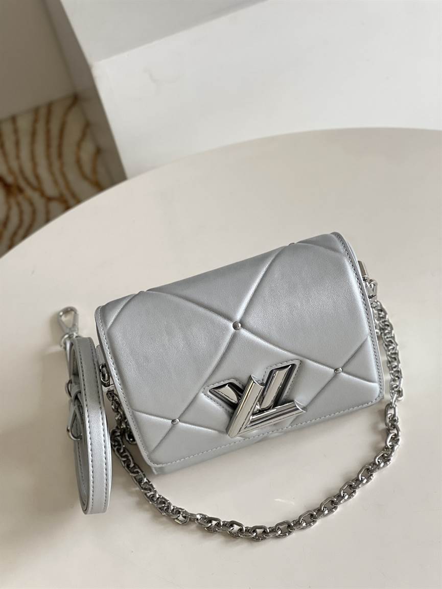 Louis Vuitton Twist MM - LHB526 - 7