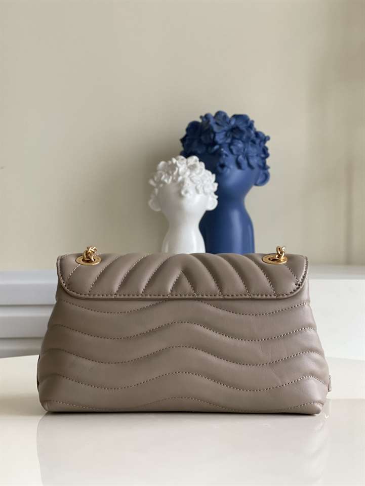 Louis Vuitton Wave Chain Bag - LHB353 - 5
