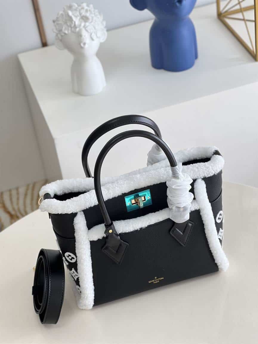 Louis Vuitton On My Side MM High End Leathers Black - LHB461 - 2
