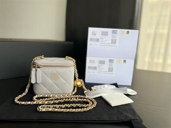 CNL Crossbody Bag - CHB185 - 1