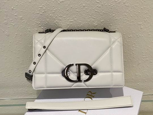 Dior 30 Montaigne Chain Bag - DHB045 - 1