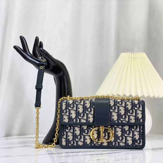 Dior 30 Montaigne East-West Bag With Chain - DHB56 - 1