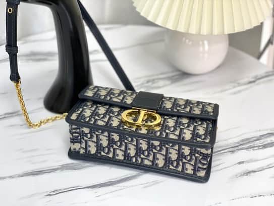 Dior 30 Montaigne East-West Bag With Chain - DHB56 - 3