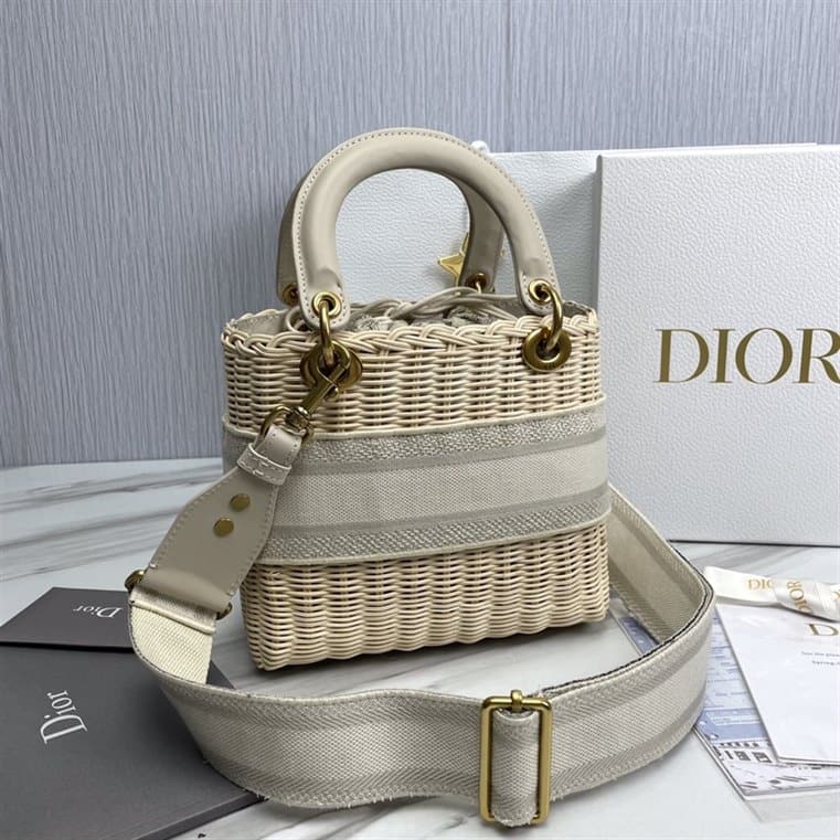 Dior Handbag - DHB19 - 2