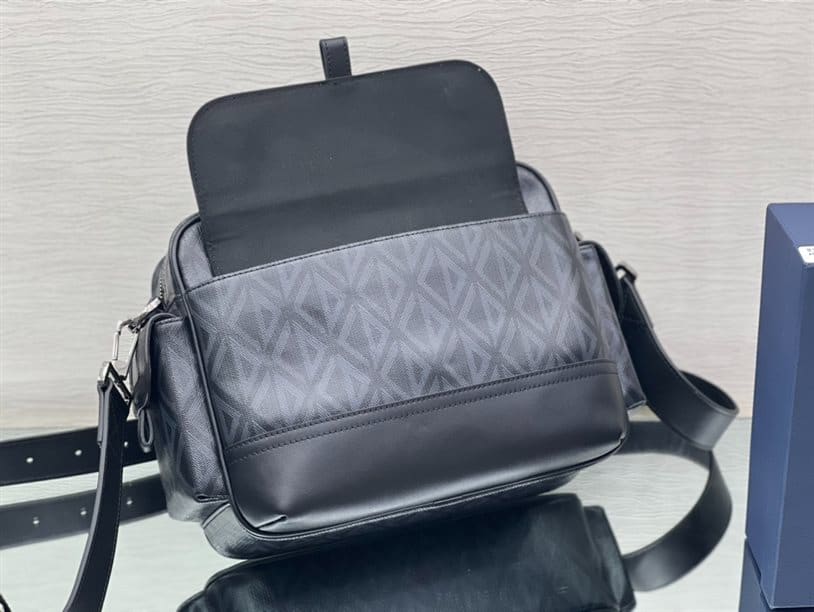 Dior Hit The Road Messenger Pouch - DMB24 - 3
