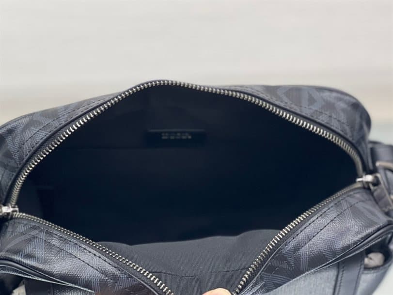 Dior Hit The Road Messenger Pouch - DMB24 - 4