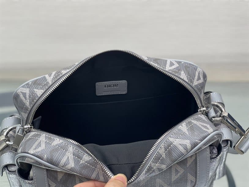 Dior Hit The Road Messenger Pouch - DMB25 - 3