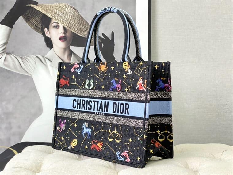 Dior Medium Book Tote Bag - DTB06 - 3