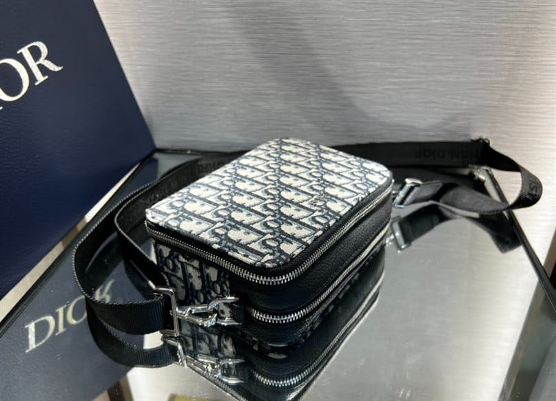 Dior Pouch With Strap- DMB09 - 7