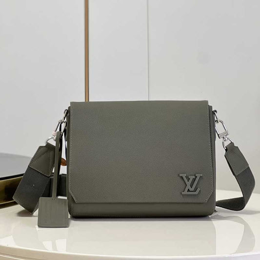 LOUIS VUITTON TAKEOFF MESSENGER - LMB344 - 1