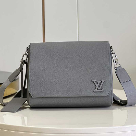 LOUIS VUITTON TAKEOFF MESSENGER - LMB346 - 1