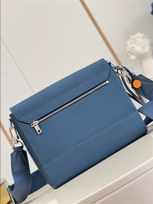 LOUIS VUITTON TAKEOFF MESSENGER - LMB347 - 2