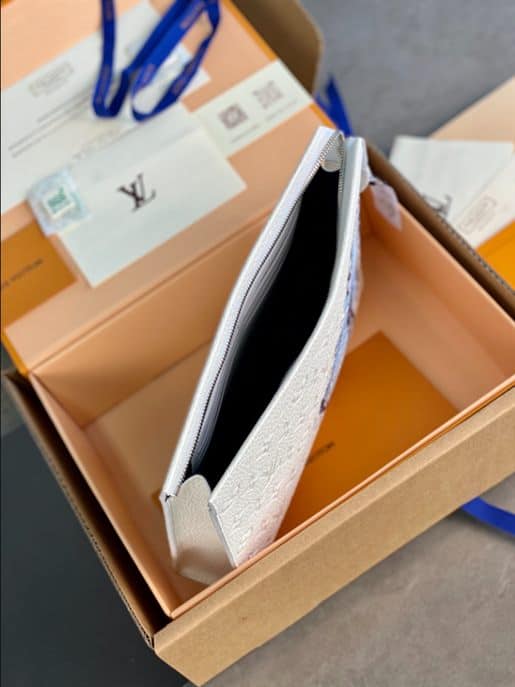LVxYK Pochette Voyage - LP63 - 7