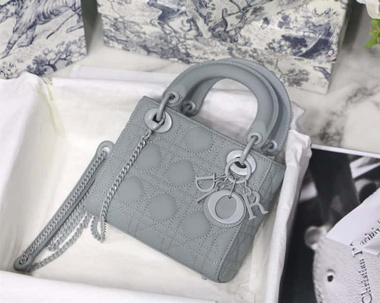 Lady Dior handbag - DHB08 - 1