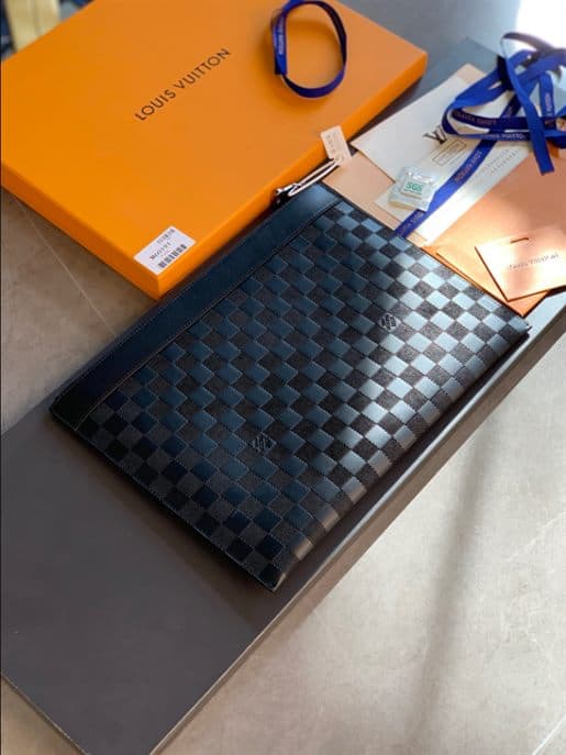 Louis Vuitton Discovery Pochette - LP65 - 3
