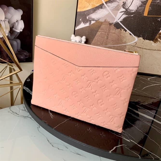 Louis Vuitton Discovery Pochette - LP70 - 2