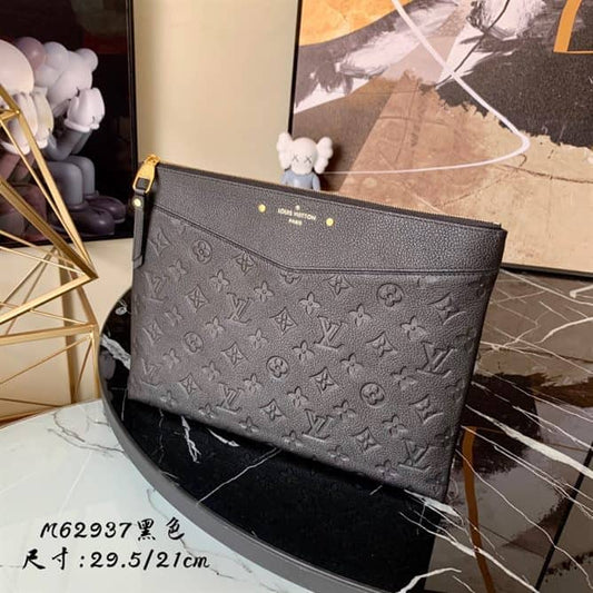 Louis Vuitton Discovery Pochette - LP71 - 1