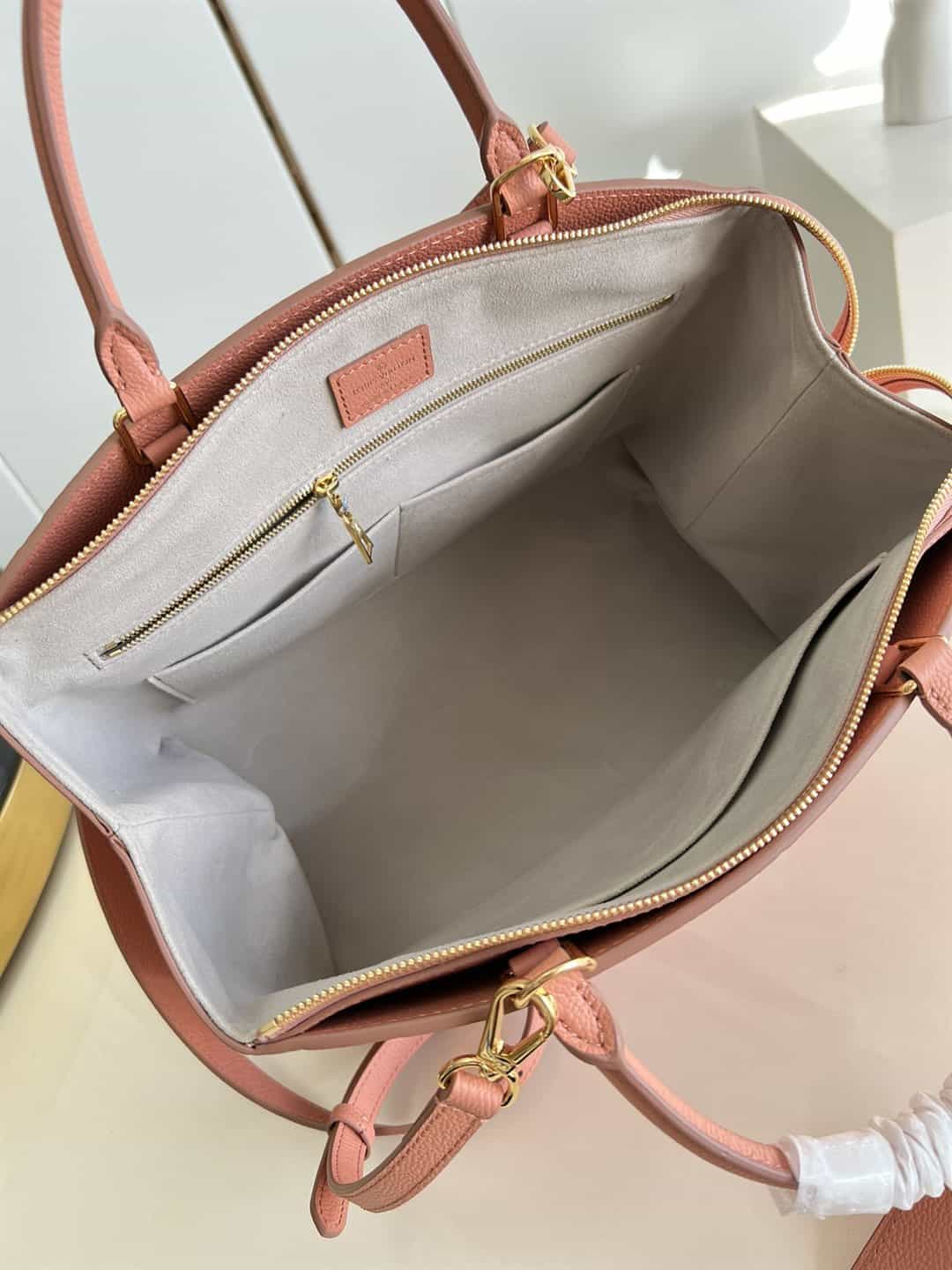 Louis Vuitton Grand Palais Bag - LHB705 - 5