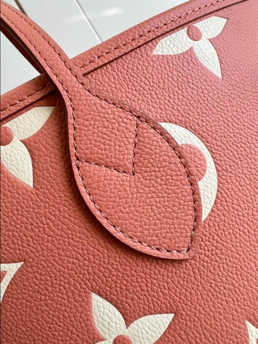 Louis Vuitton Neverfull MM Tote Bag - LTB560 - 3