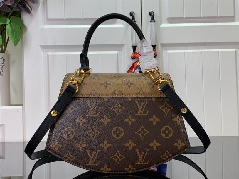 Louis Vuitton Tilsitt Bag - LHB712 - 3