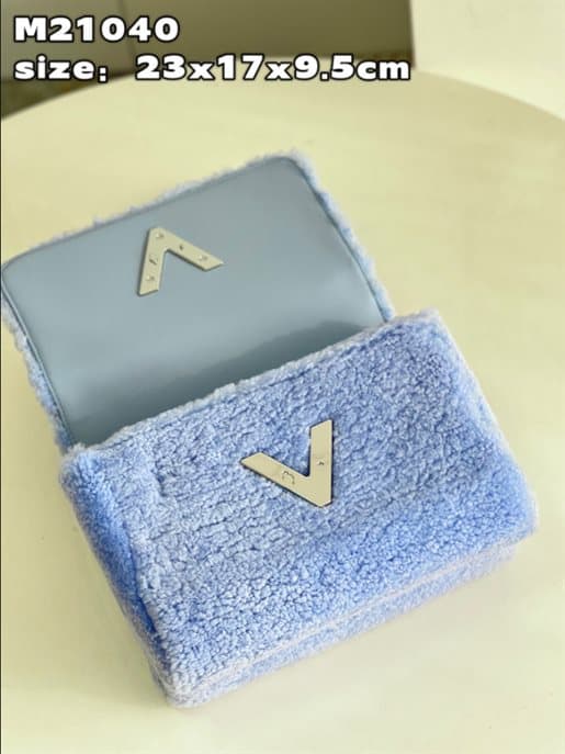 Louis Vuitton Twist MM Handbag - LHB701 - 5
