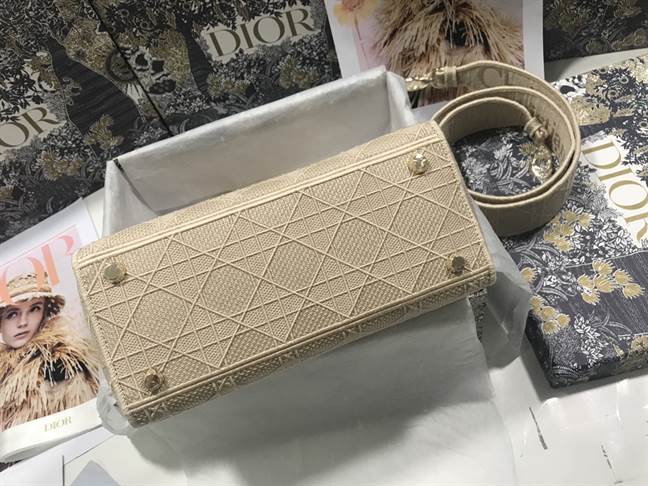 MEDIUM LADY D-LITE BAG Beige Cannage Embroidery - DHB48 - 7