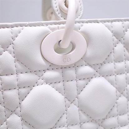 MEDIUM ULTRAMATTE LADY DIOR BAG Latte Ultramatte Cannage Calfskin - DHB41 - 4