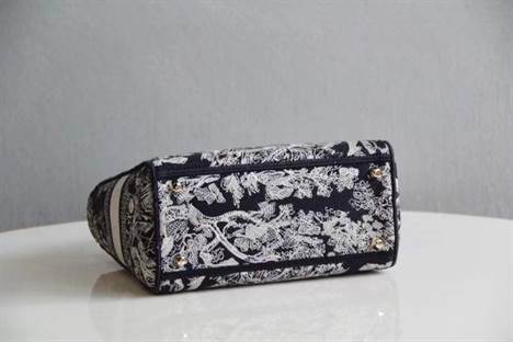 Medium Lady D-Lite Bag Blue Toile de Jouy Reverse Embroidery - DHB33 - 5