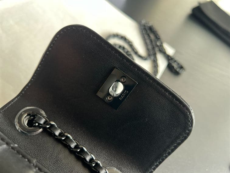 CNL Crossbody Bag - CHB183 - 3