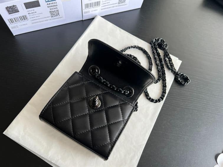 CNL Crossbody Bag - CHB183 - 4