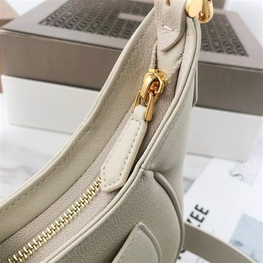YSL Handbag - YPS146 - 4