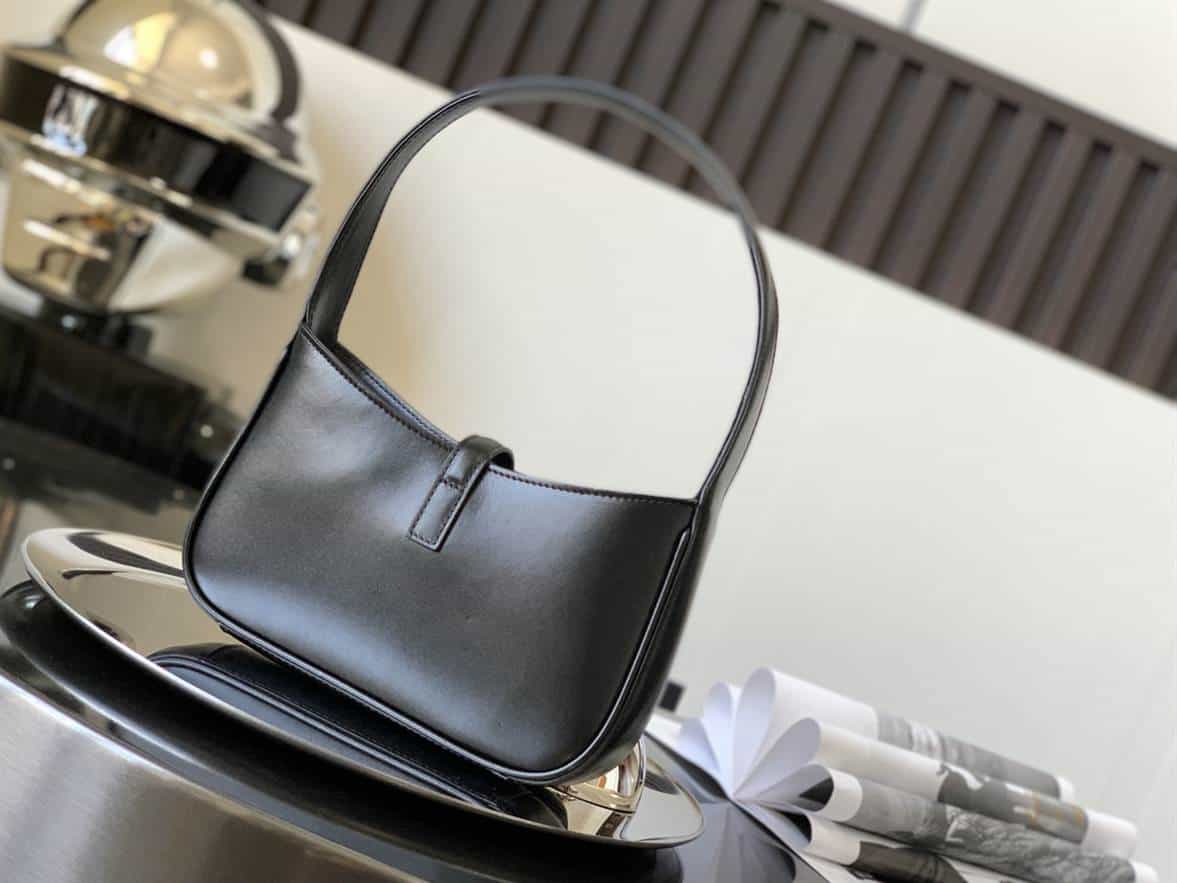 YSL Mini Le 5 à 7 Leather Hobo Bag - YPS52 - 3