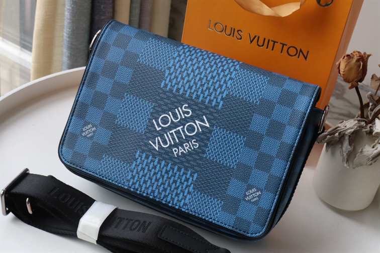 LOUIS VUITTON DAMIER INFINI CLUTCH - LMB335 - 3