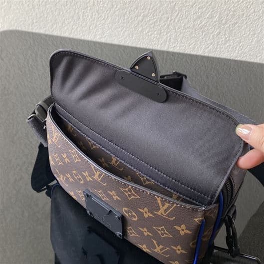 Louis Vuitton Bag - LHB440 - 5