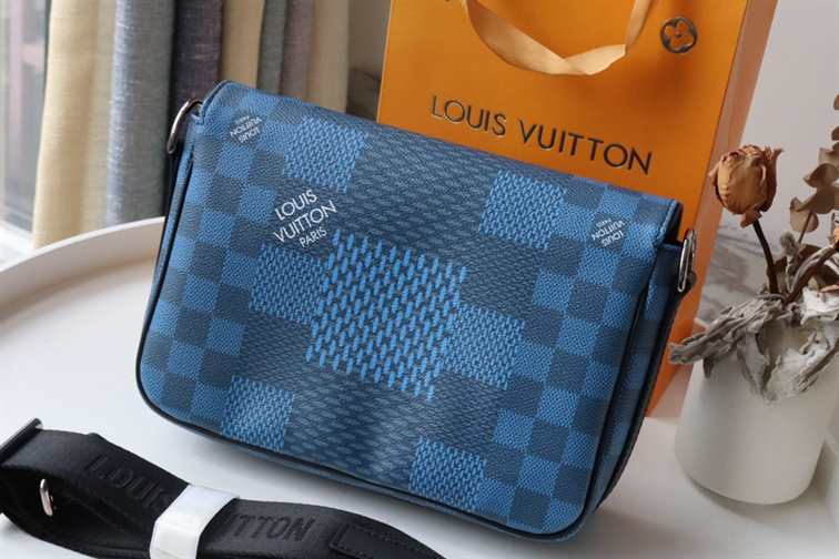LOUIS VUITTON DAMIER INFINI CLUTCH - LMB335 - 8