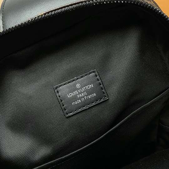 Louis Vuitton Avenue Sling Bag - LMB238 - 7