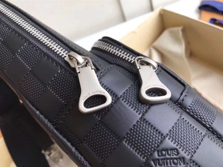 Louis Vuitton Avenue Sling Bag - LMB315 - 8