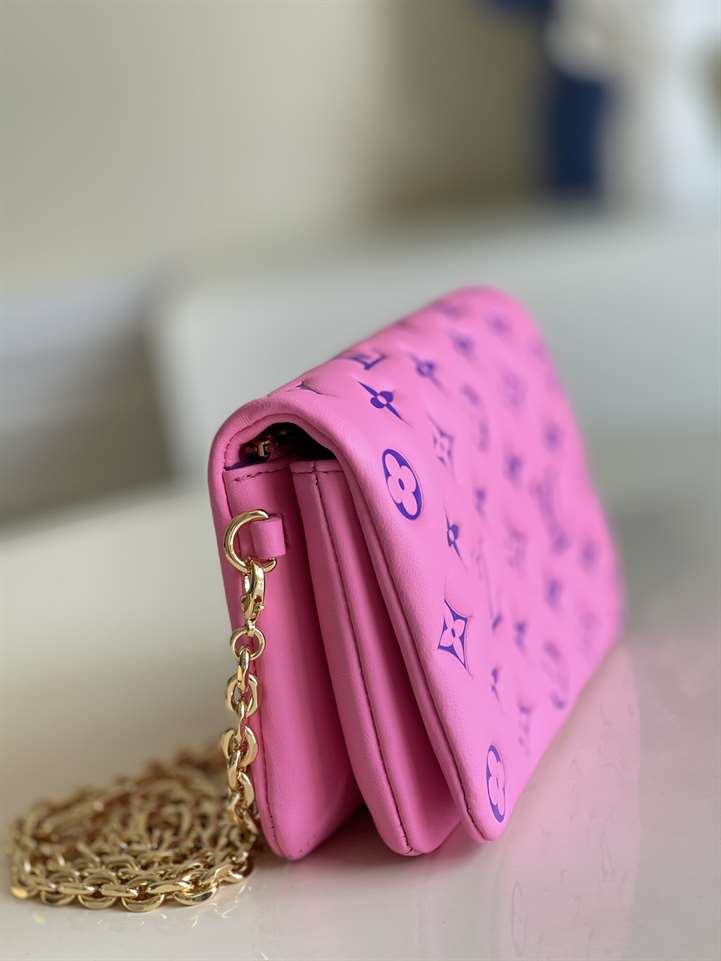 Louis Vuitton Pochette Coussin - LHB222 - 3