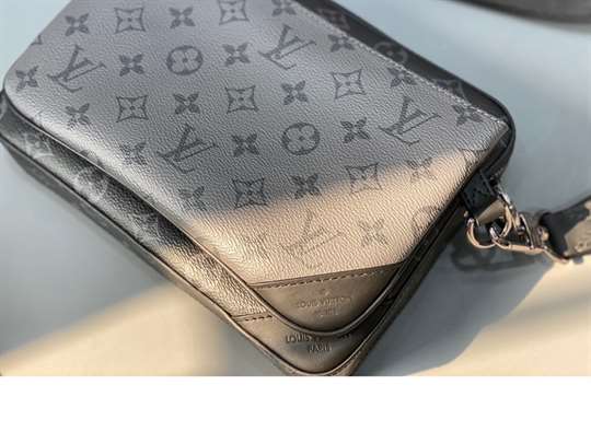 Louis Vuitton Trio Messenger Bag - LMB239 - 9
