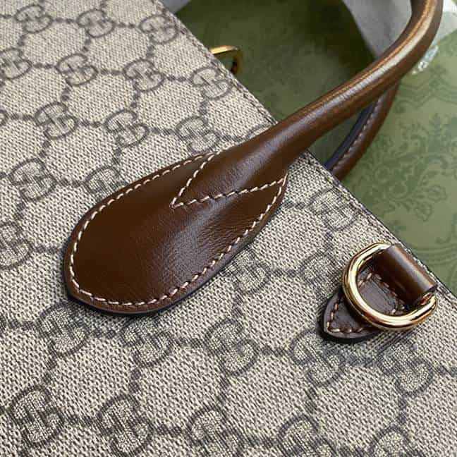 Medium tote with Interlocking G - GTB111 - 7