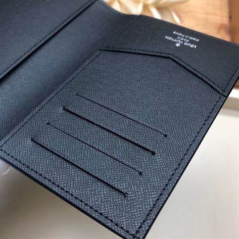 Louis Vuitton Passport Cover - WPR087 - 8