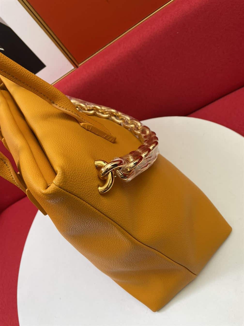 Bottega Veneta Women's Chain Tote in Cob - PBV18 - 8