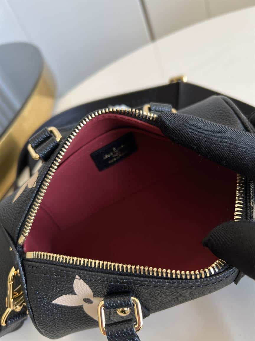 Louis Vuitton Papillon BB - LHB521 - 8