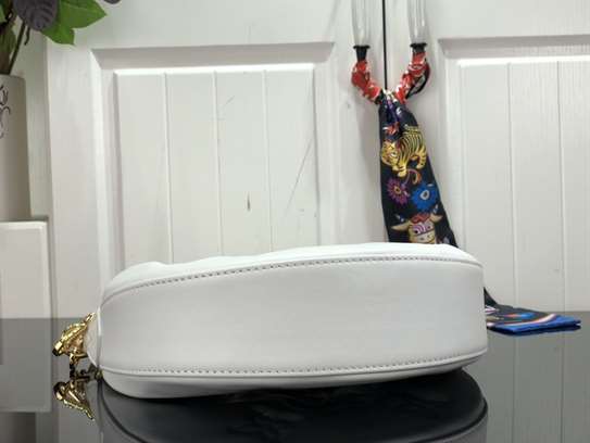 Louis Vuitton Over The Moon Bubblegram Leather - LHB660 - 9