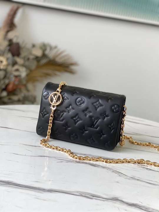 Louis Vuitton Pochette Coussin - LHB374 - 3