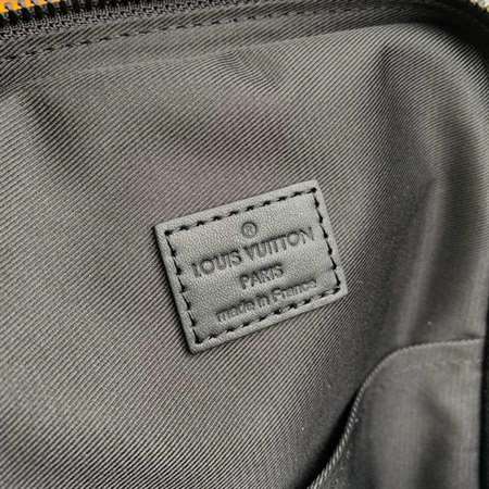 Louis Vuitton Avenue Sling Bag - LMB314 - 8