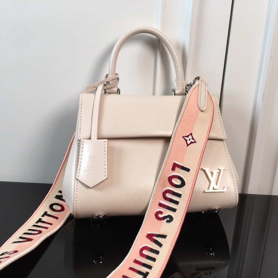 Louis Vuitton Cluny Mini - LHB479 - 9