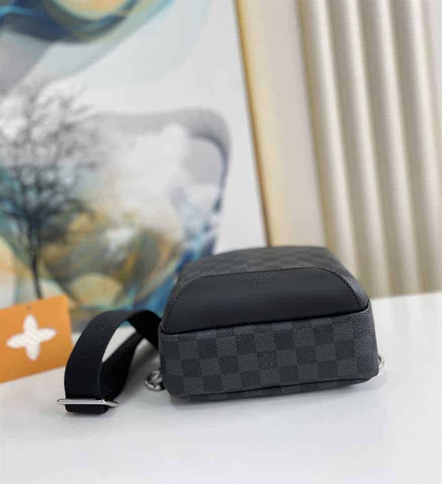 LOUIS VUITTON CHEST PACK BAG - LBP433 - 8