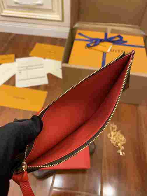 LOUIS VUITTON SHOULDER BAG - LHB633 - 16